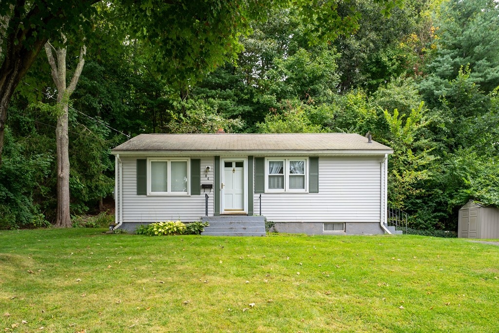 Hanward Hl, East Longmeadow, MA 01028