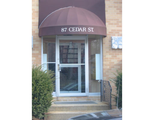 Cedar St, Malden, MA 02148