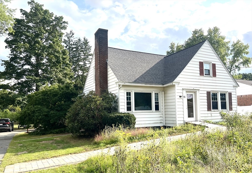 West St, South Deerfield, MA 01373