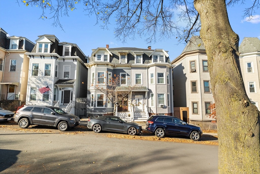 M St, South Boston, MA 02127