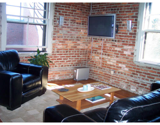 Centre St, Jamaica Plain, MA 02130