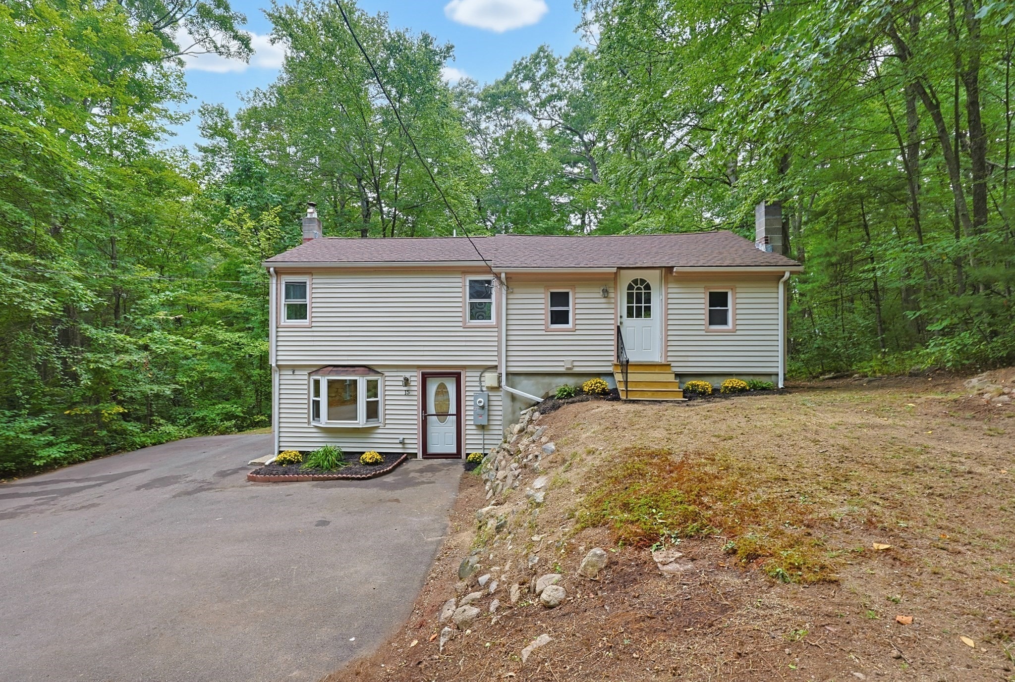 Yale Rd, Hopkinton, MA 01748