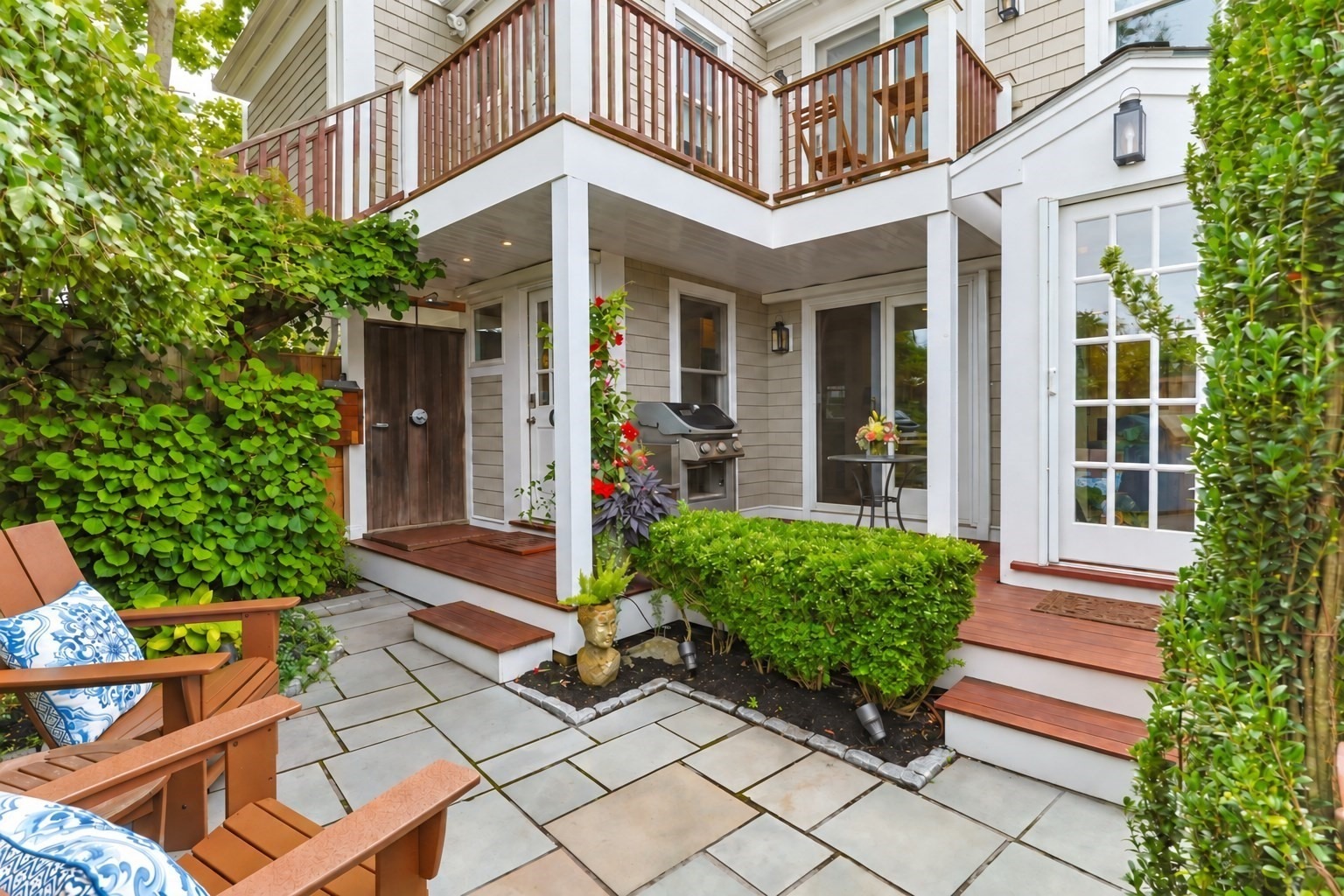 Pleasant St, Provincetown, MA 02657