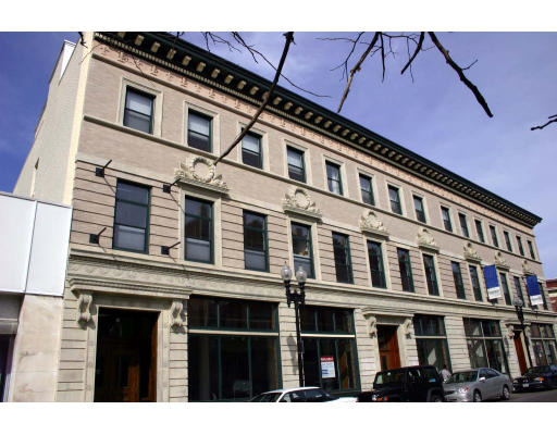 Exchange St, Lynn, MA 01901