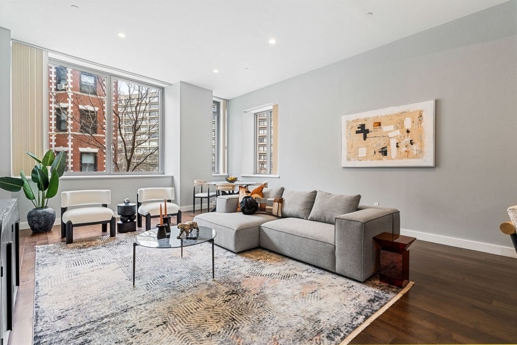 Westland Ave, Boston, MA 02115