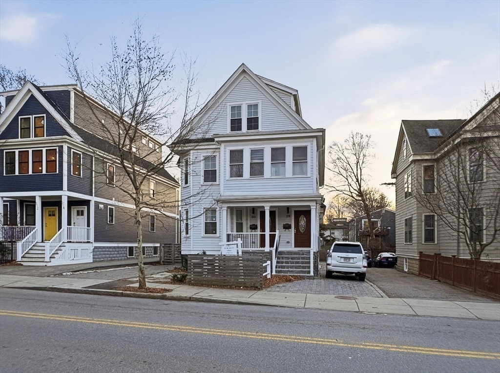 Concord Ave, Cambridge, MA 02138