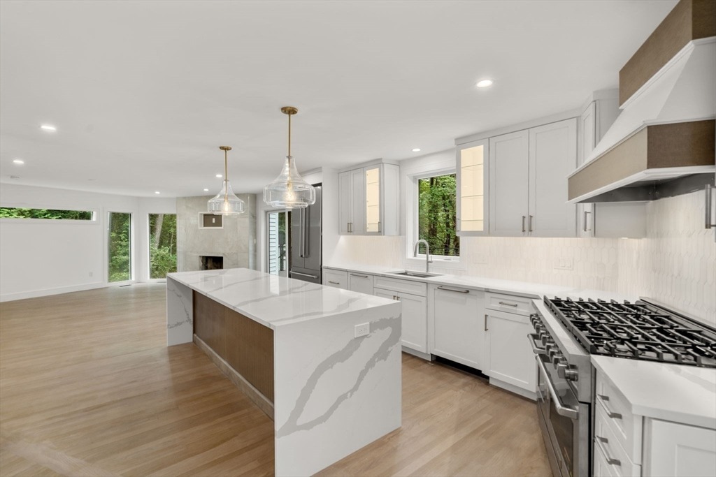 South Ave, Weston, MA 02493 #1