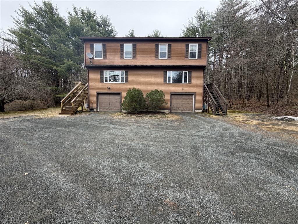 Federal St, Montague, MA 01351