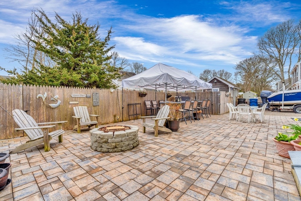 Reynolds St, Teaticket, MA 02536 #1