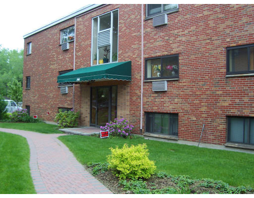 American Legion Hwy, Roslindale, MA 02131