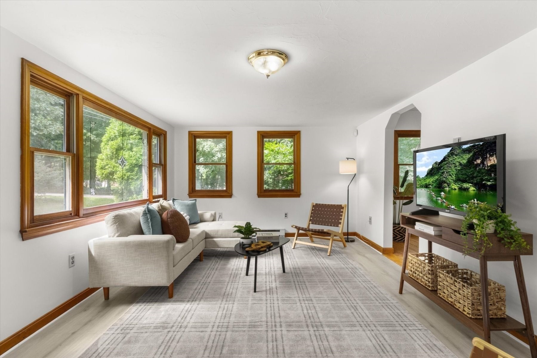 Bent St, Franklin, MA 02038