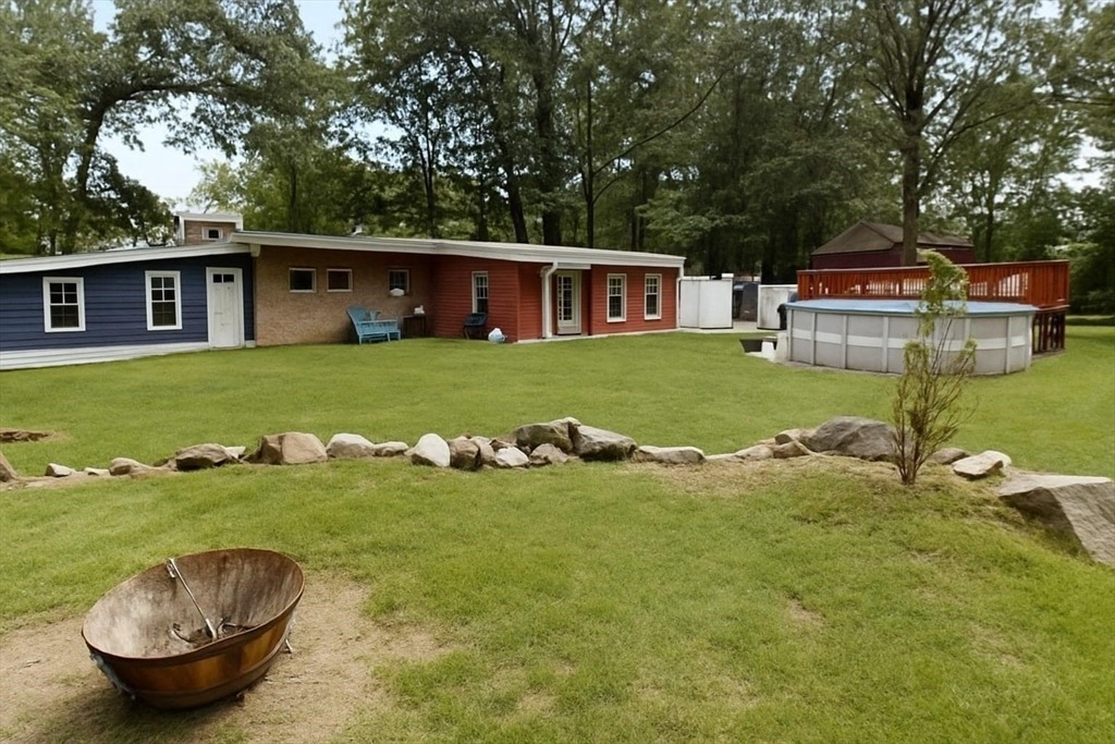 Pond St, Salem, NH 03079
