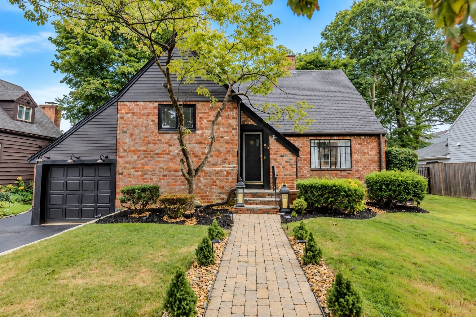 Burrell St, Melrose, MA 02176
