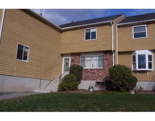 Leedham St, Attleboro, MA 02703 #1
