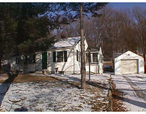 Amherst St, Granby, MA 01033