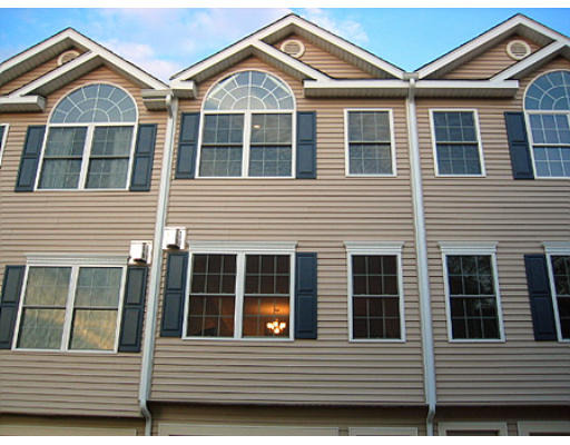 Alder St, Waltham, MA 02453