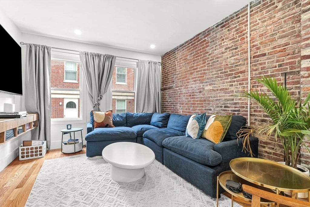Margin St, Boston, MA 02113 #1
