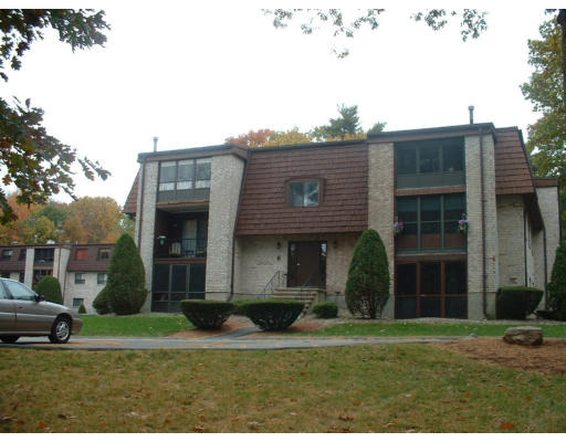 Greenbriar Dr, North Reading, MA 01864