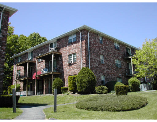 Kenmar Dr, Billerica, MA 01821 #1