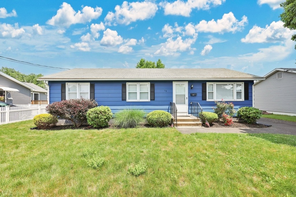 Daley St, Chicopee, MA 01013