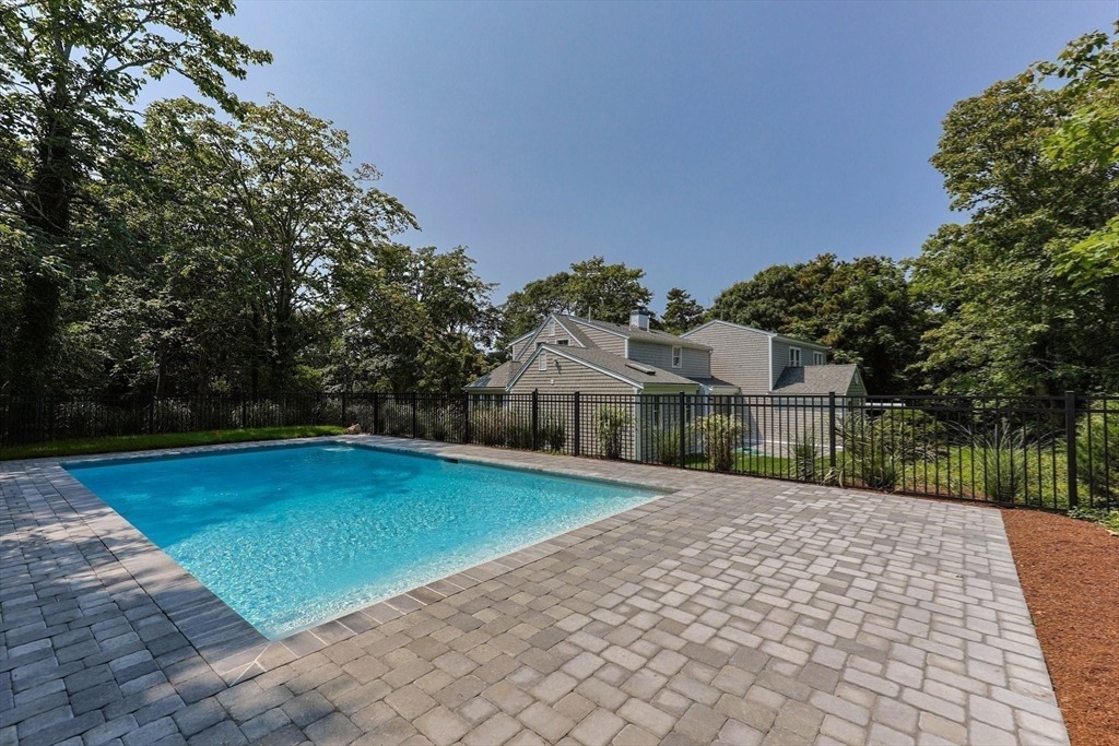 Little Cove Ln, Orleans, MA 02653