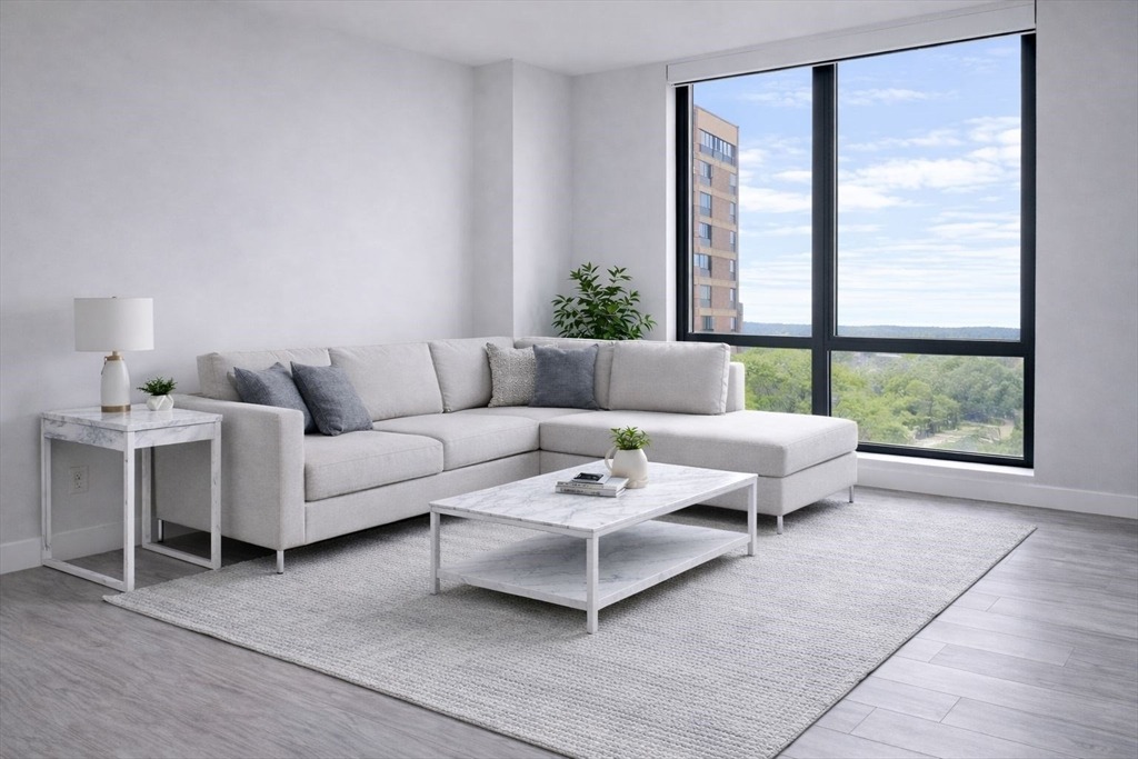 Fenwood Rd, Boston, MA 02115