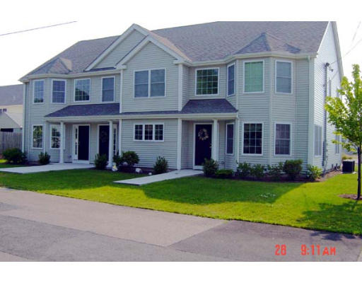 Cottage St, Pawtucket, RI 02861