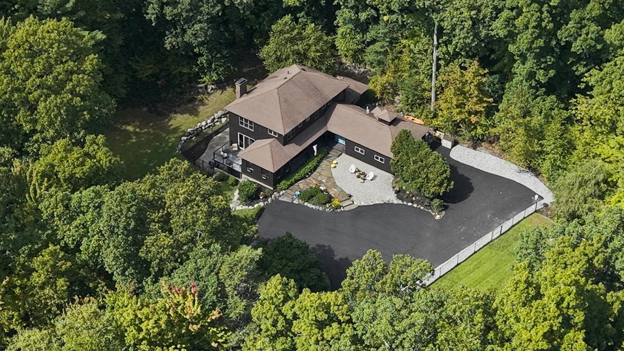 Farms Rd, Florence, MA 01062