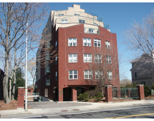 Concord Ave, Cambridge, MA 02138 #1