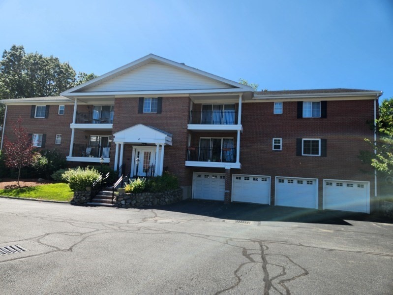 April Ln, Lexington, MA 02421 #1