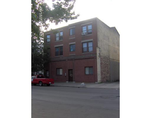 Broadway , Chelsea, MA 02150