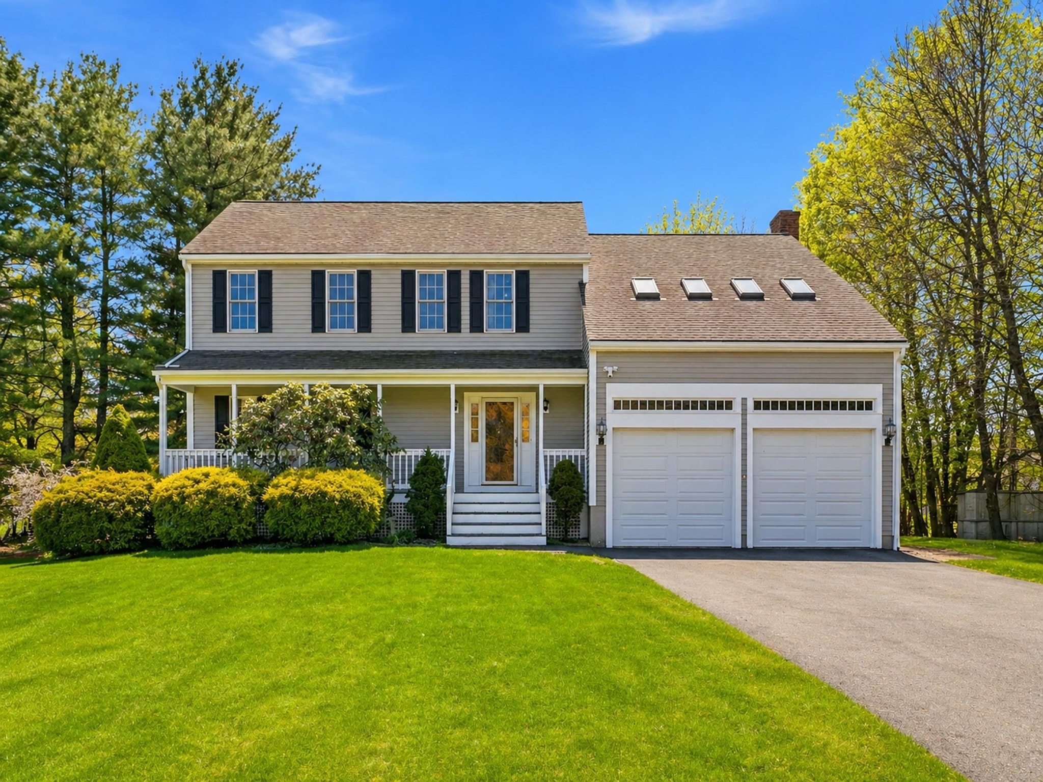 Village Ln, Littleton, MA 01460