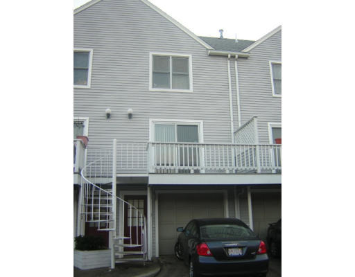 Broadway , Chelsea, MA 02150