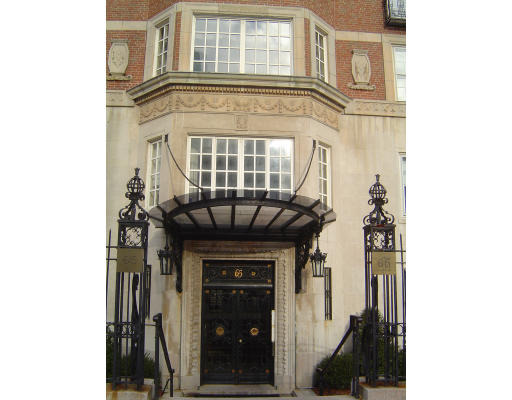 Commonwealth Ave, Boston, MA 02116 #1