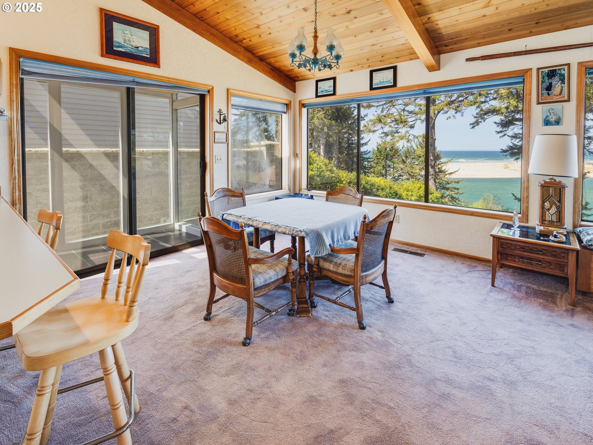 Norwood Dr, Waldport, OR 97394