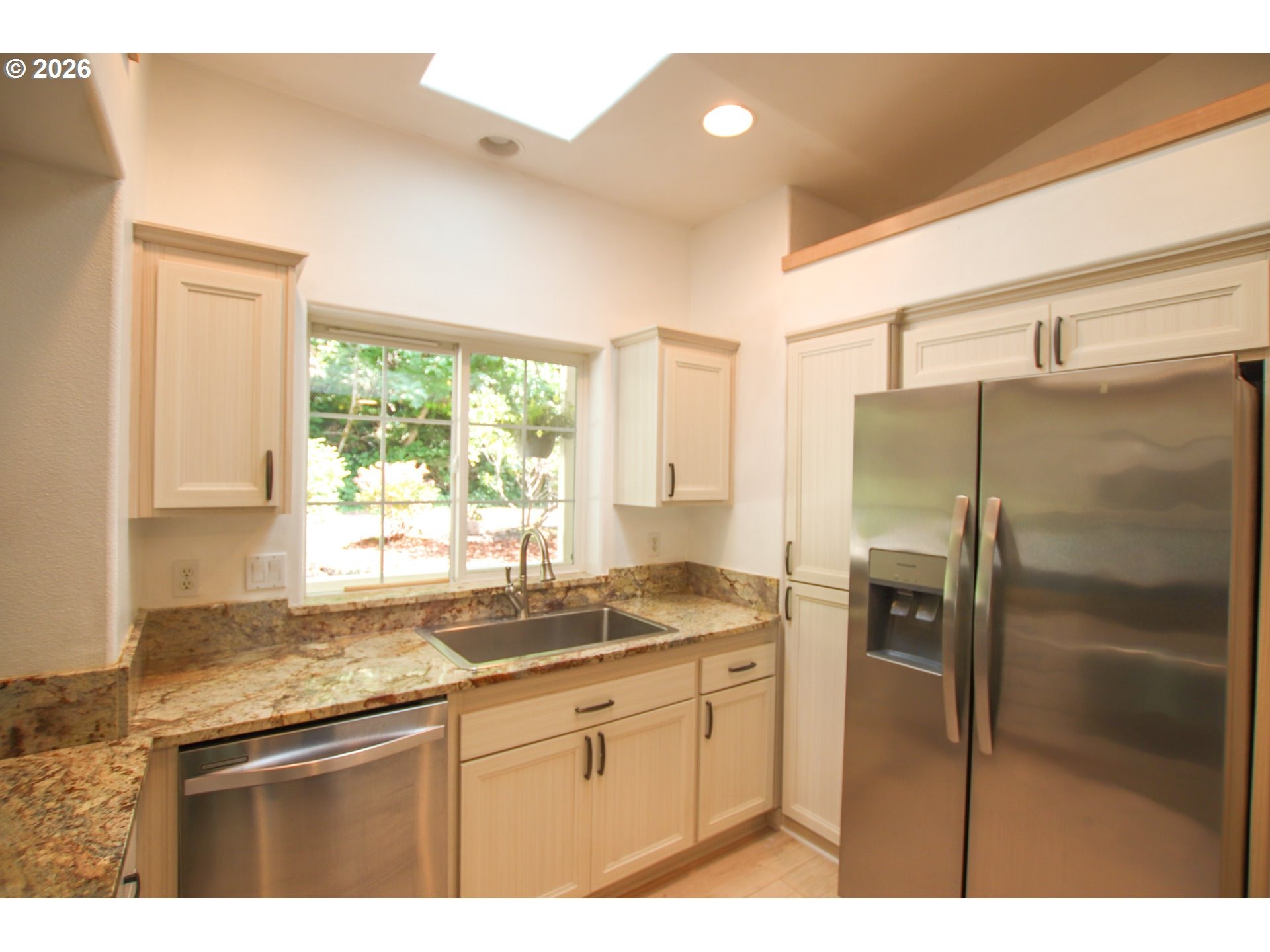 31st St, Florence, OR 97439