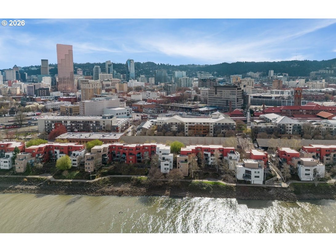 Naito Pkwy, Portland, OR 97209
