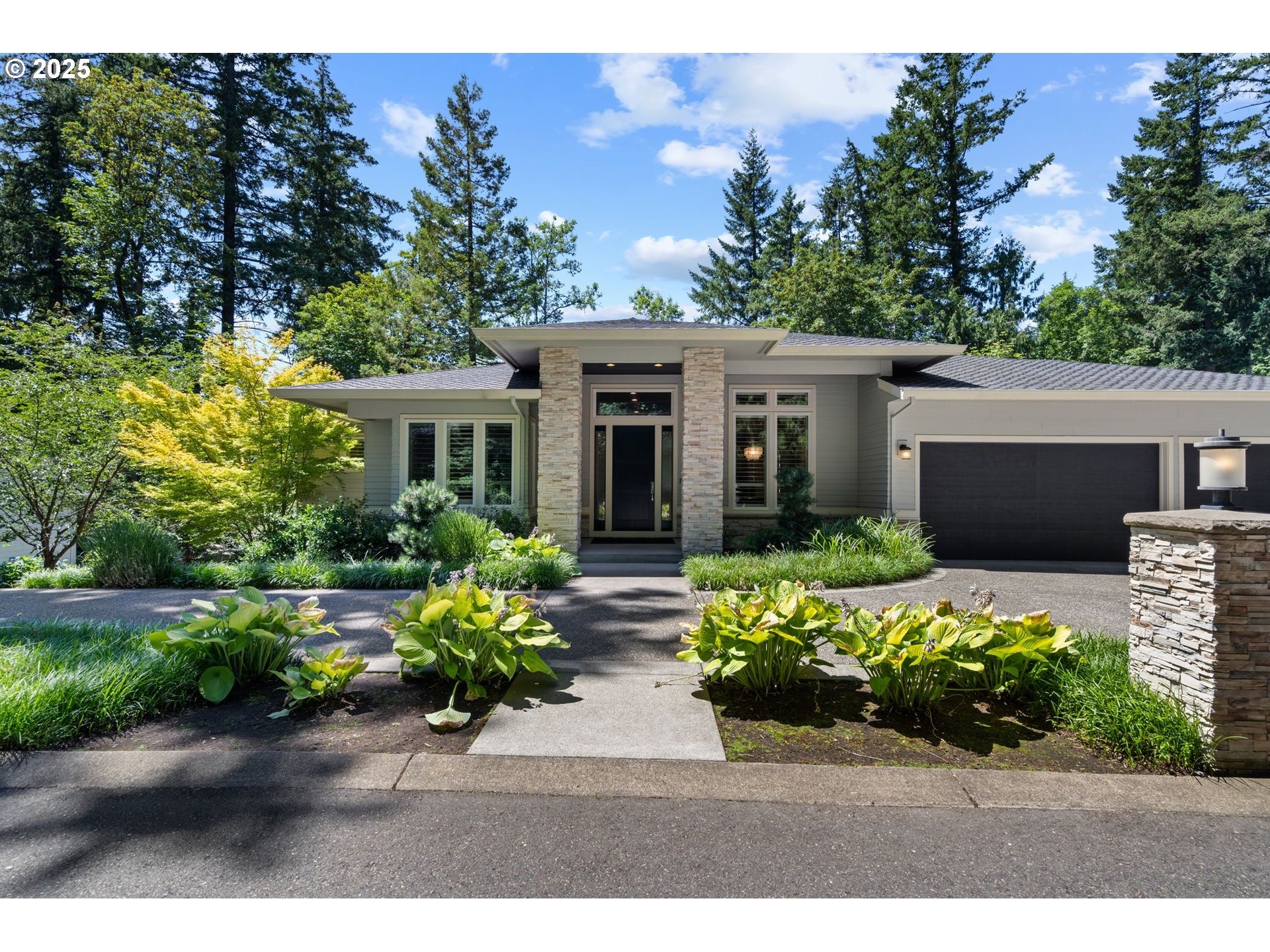 57th Ave, Portland, OR 97221