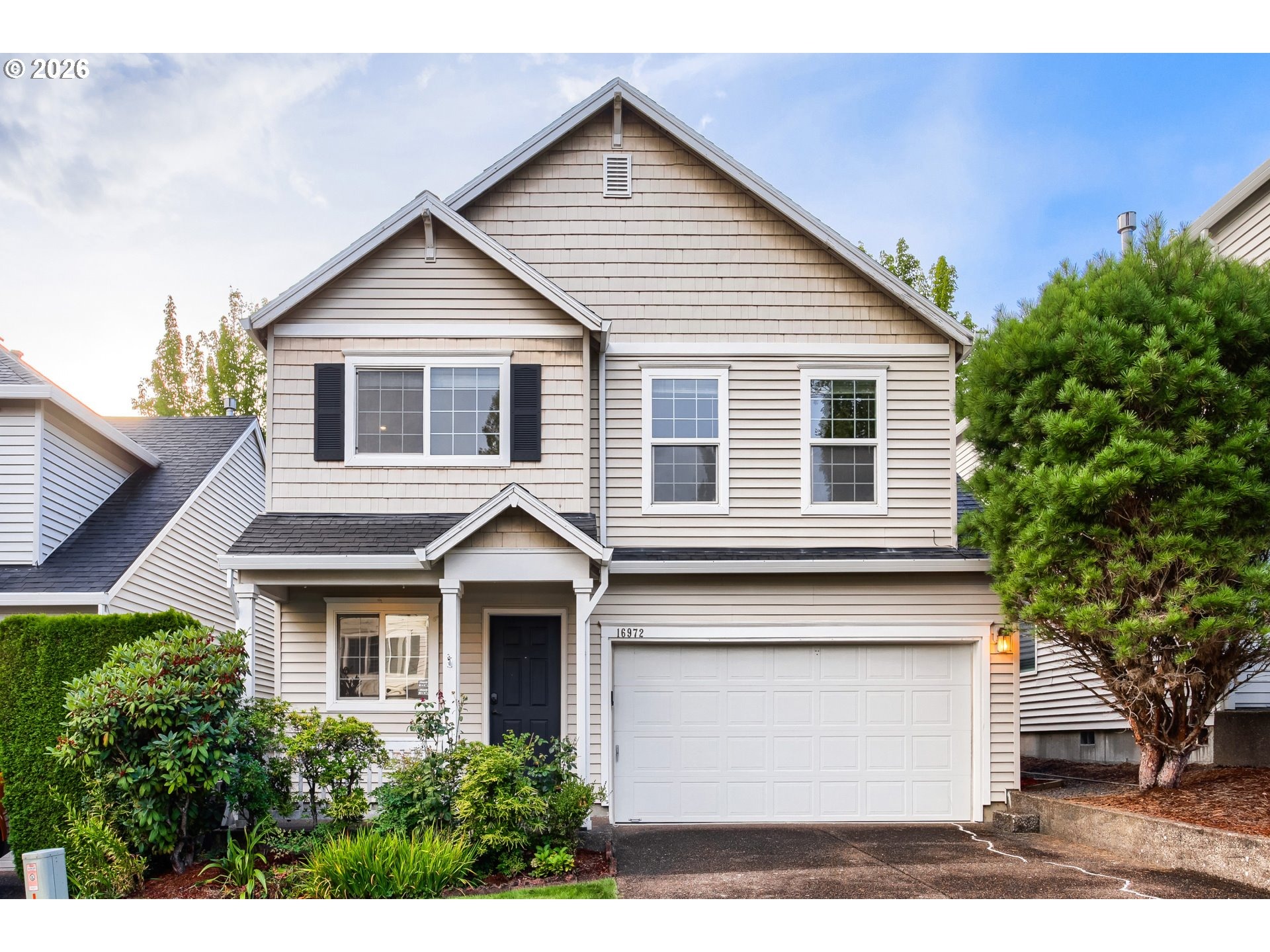 Arizona Dr, Beaverton, OR 97006