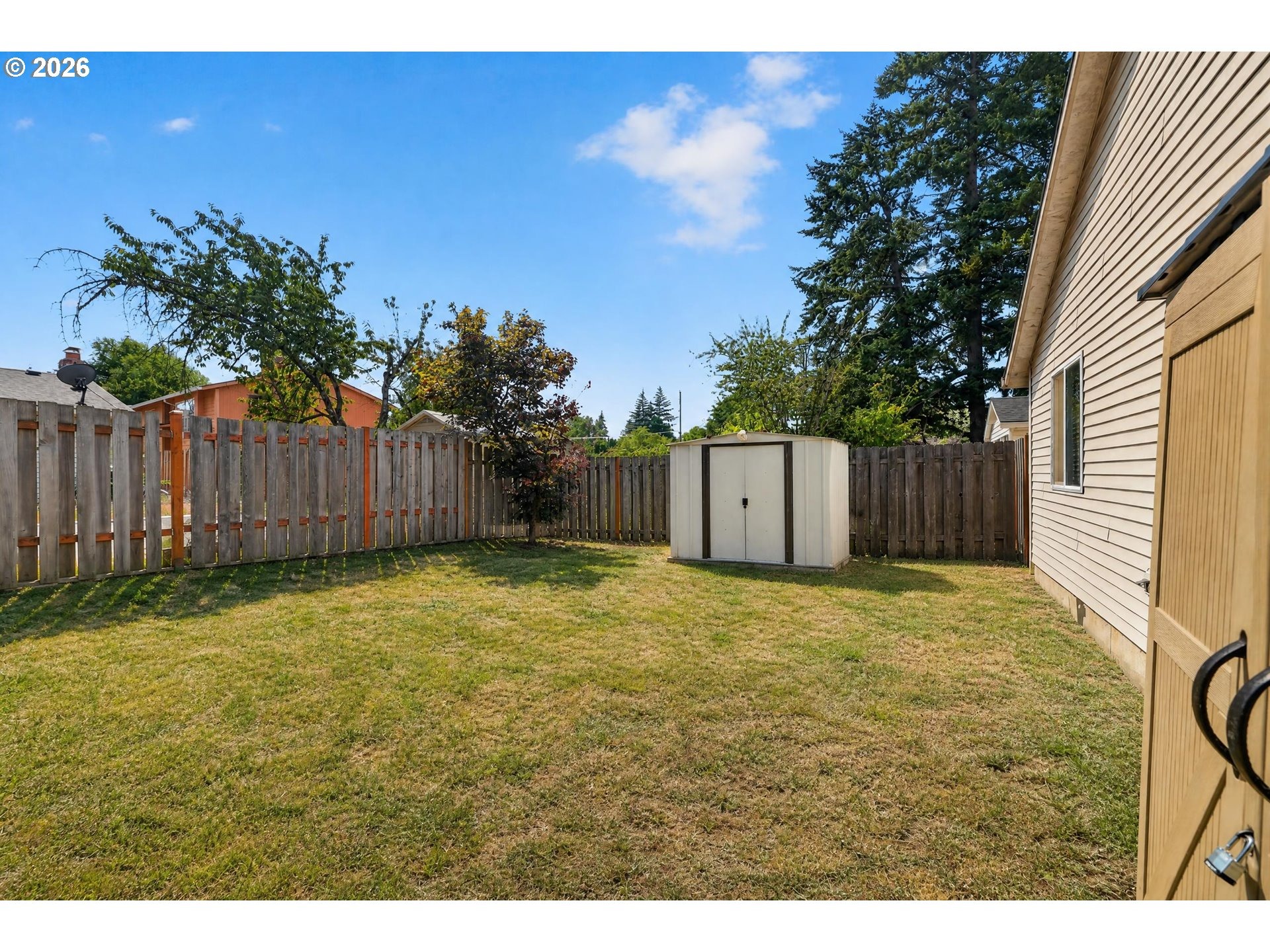 Bush St, Portland, OR 97236 #1