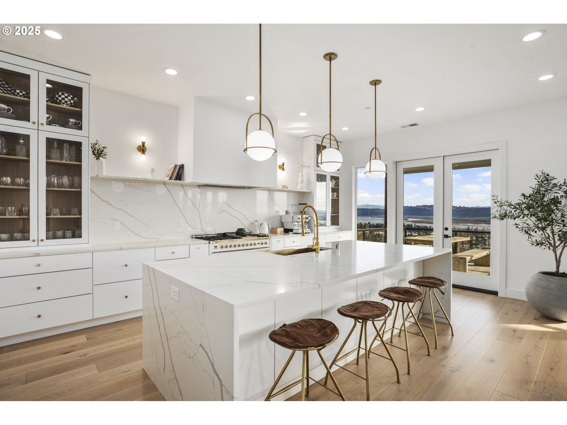 W St, Washougal, WA 98671