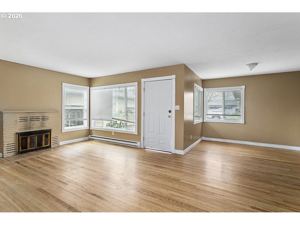 Maple St, Longview, WA 98632 #1