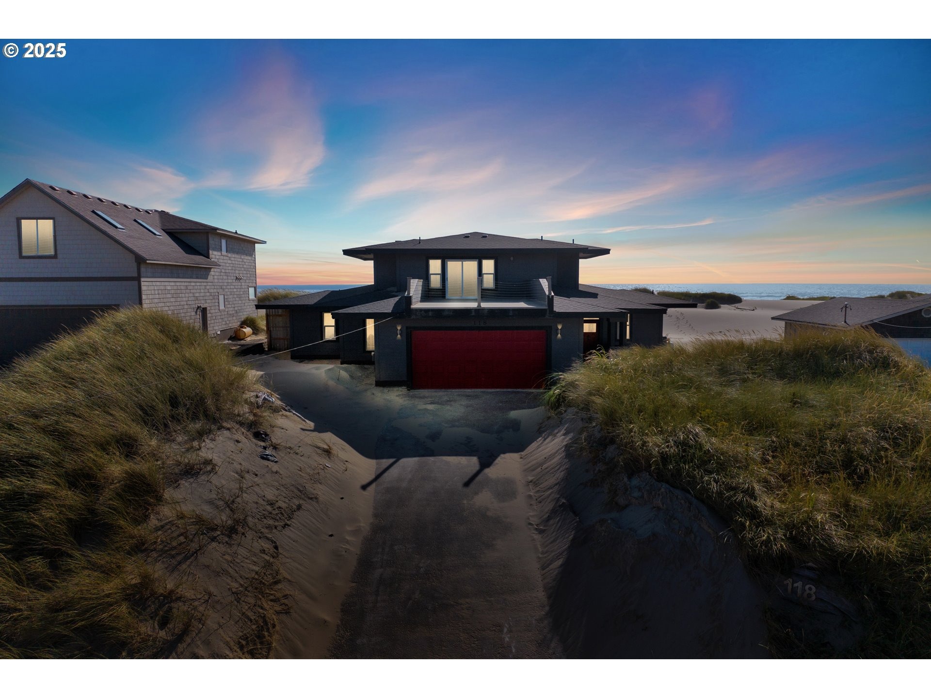 Oceania Dr, Waldport, OR 97394