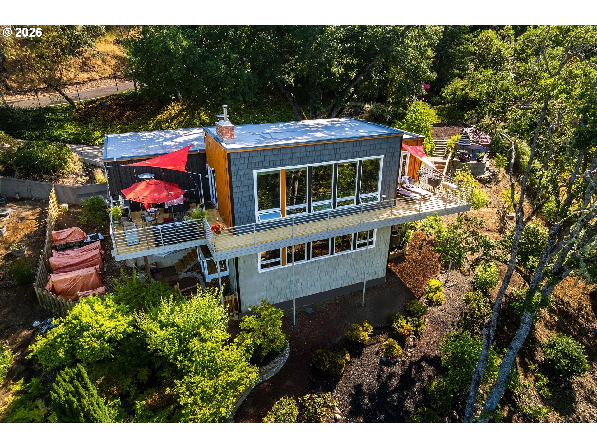 Hillview Ct, Roseburg, OR 97470