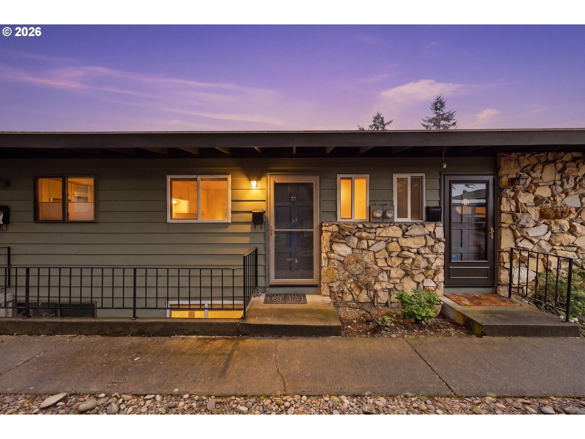 Lava Dr, Portland, OR 97222