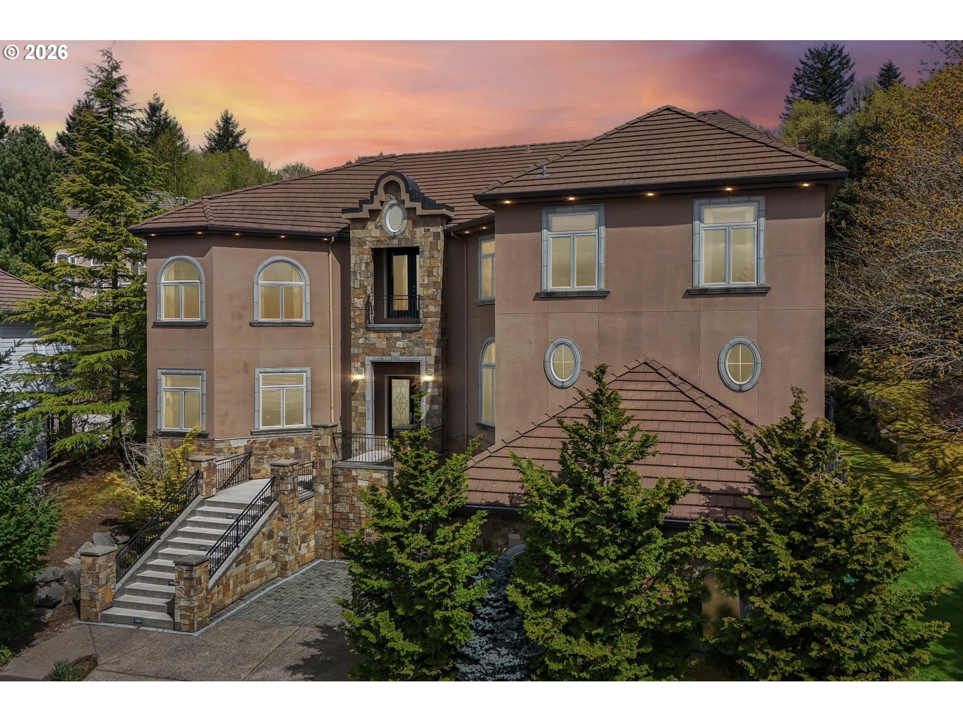 Finzer Ct, Portland, OR 97229