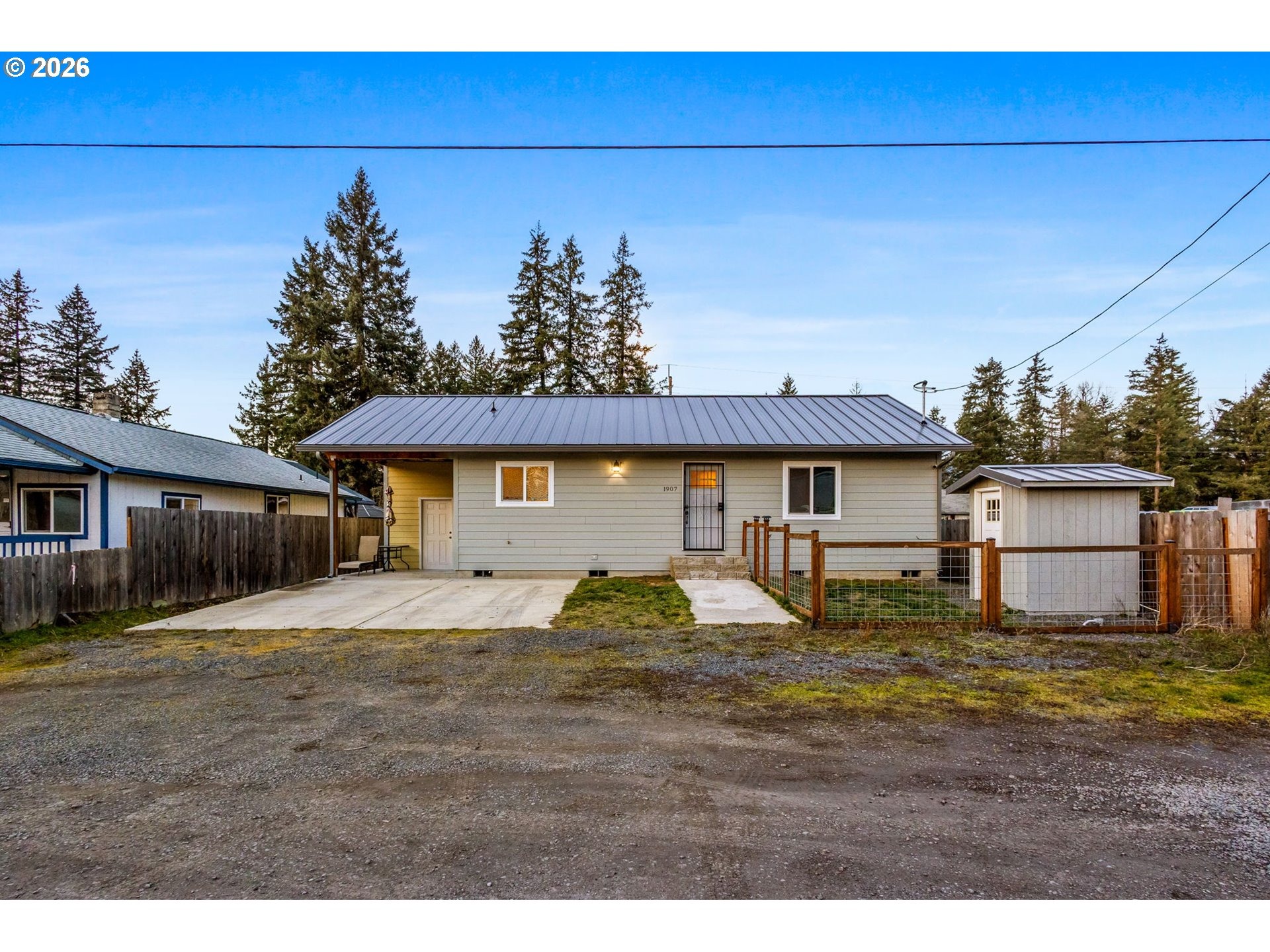 Willow St, Sweet Home, OR 97386