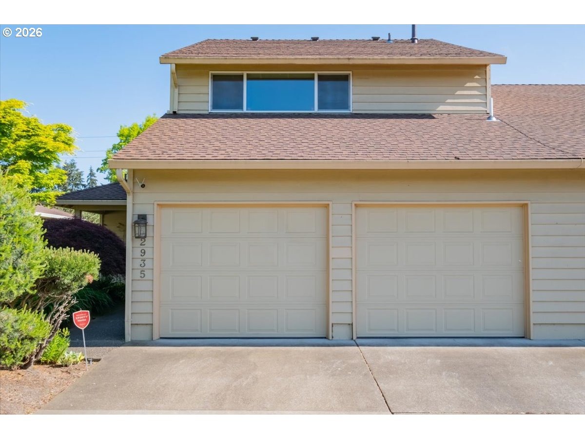 Cedarwood Ct, Albany, OR 97322