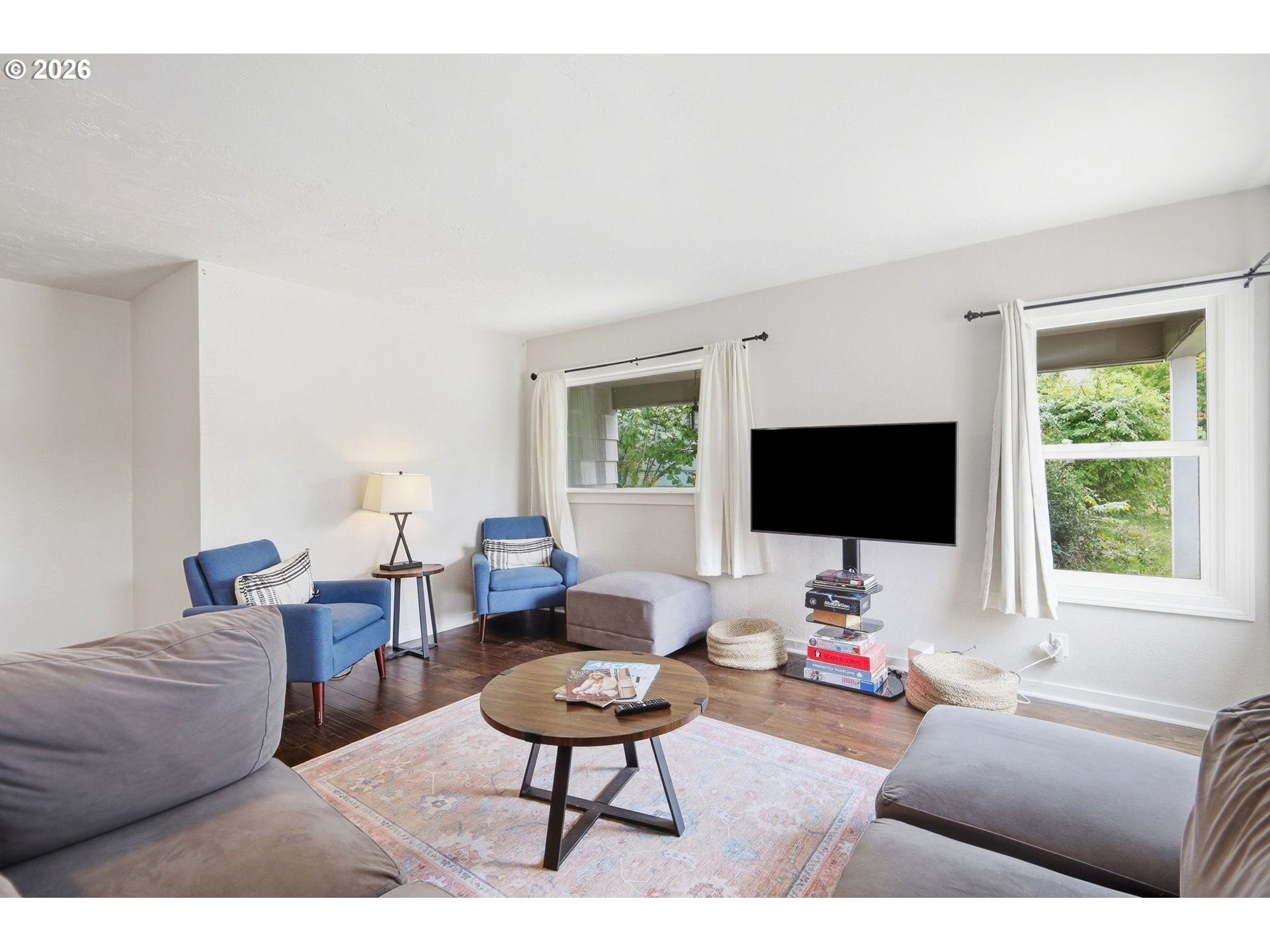 Alder St, Eugene, OR 97405