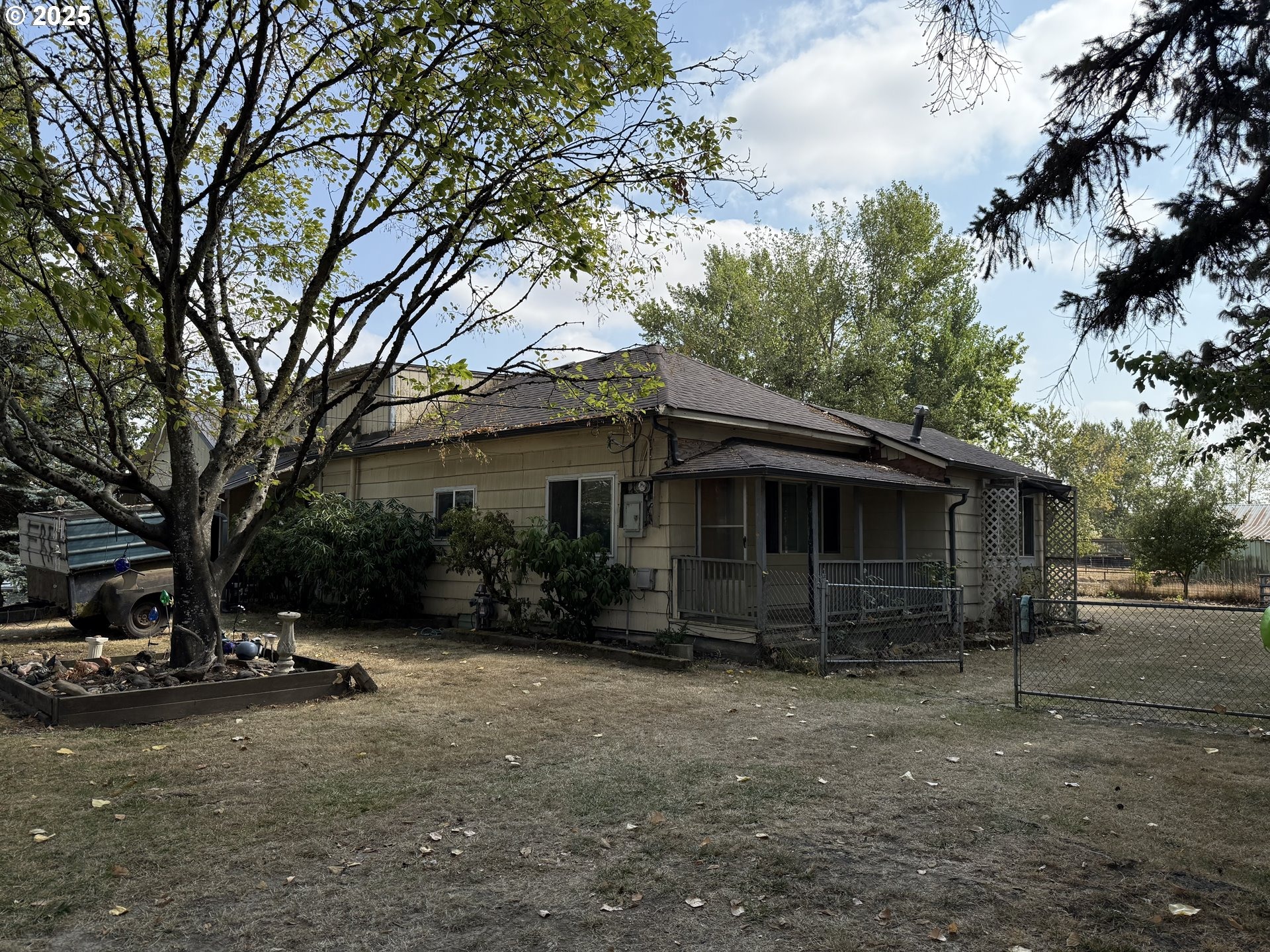 Lasalle St, Harrisburg, OR 97446